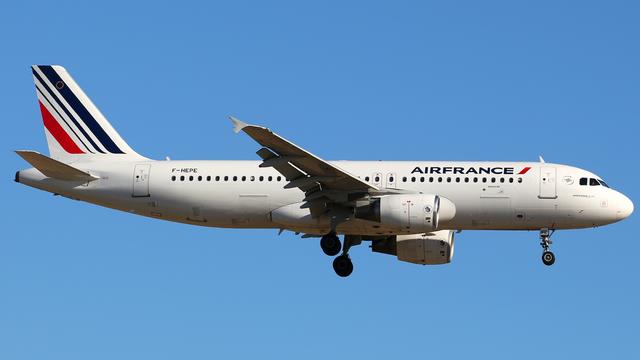 F-HEPE:Airbus A320-200:Air France